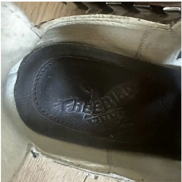 Freebird by Steven Blade Stone Crocodile Pattern Leather Ankle Boots size 8 - Picture 5 of 7